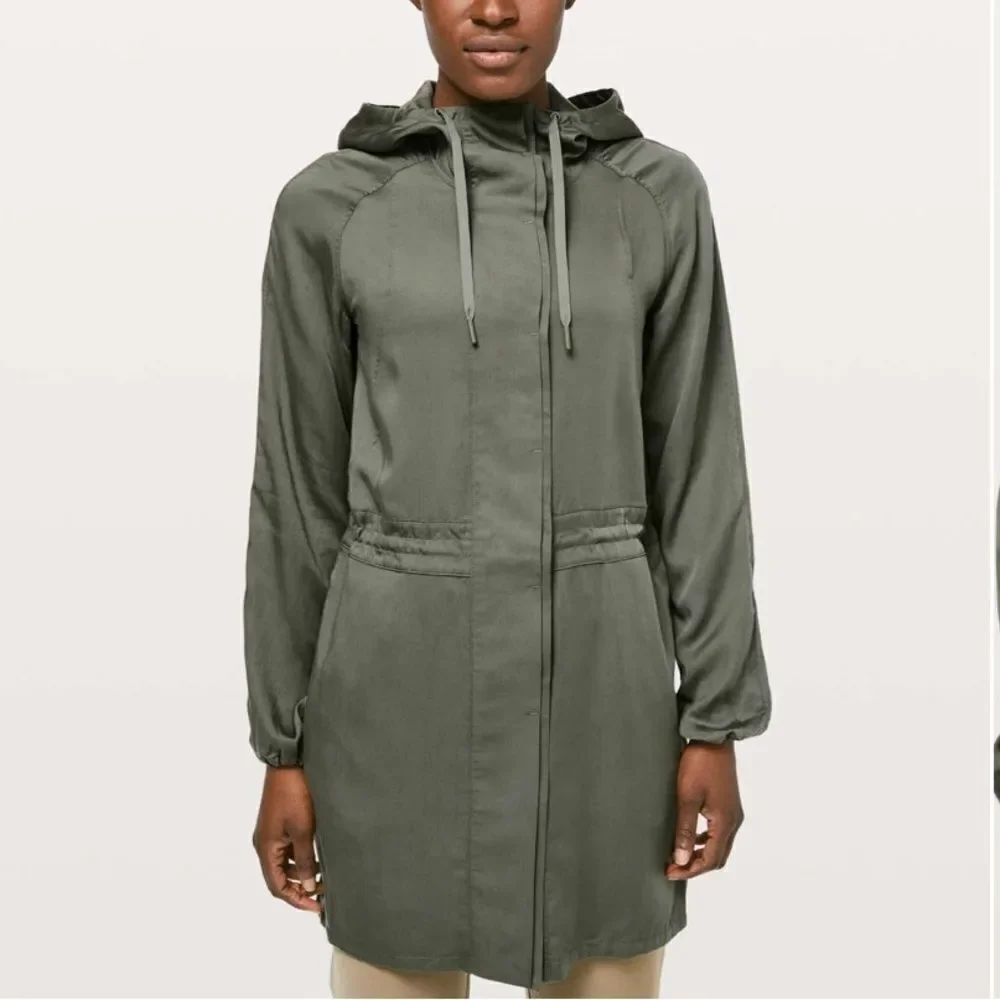 Lululemon City Stroll Jacket Sage Green Women’s 6
